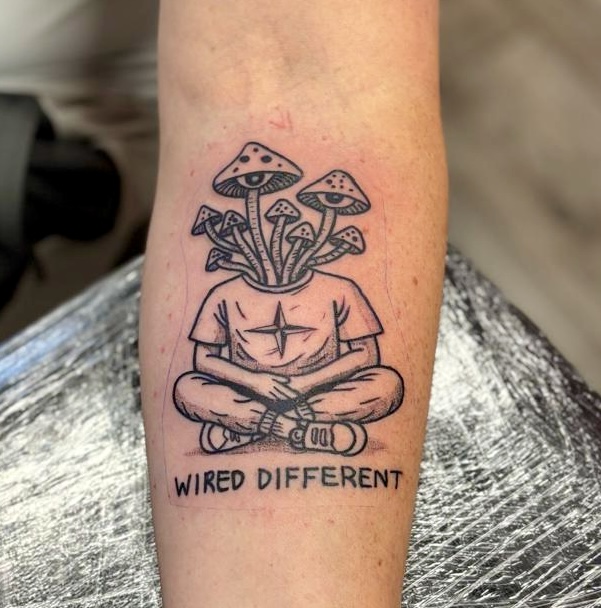 4313EF13-1353-41BF-874B-40142616E414