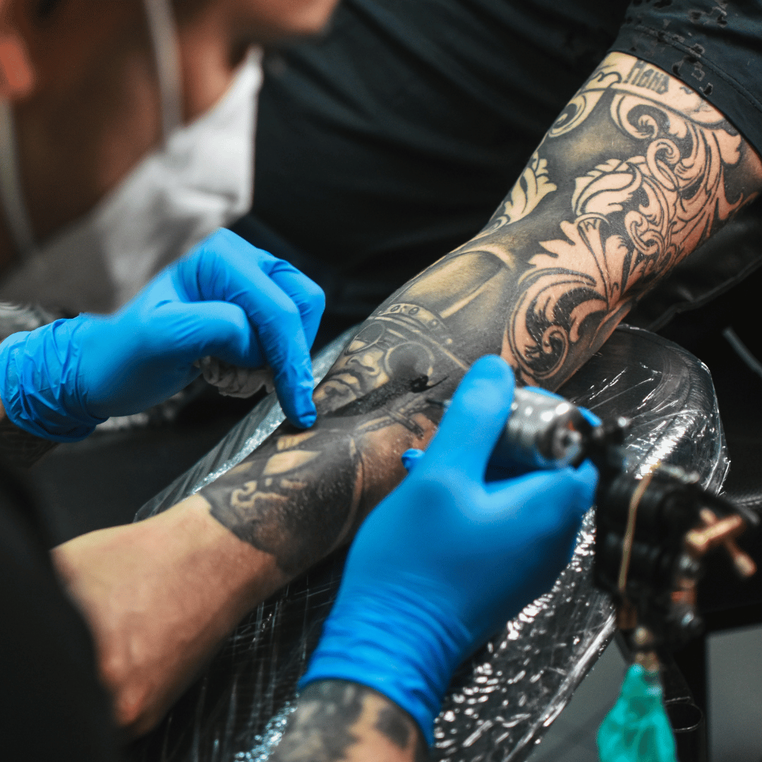 You are currently viewing Sleeve Tattoos — Turning Your Body into a Living Canvas